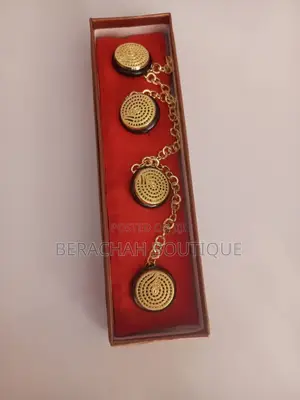 Men Tie Brouches