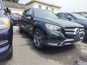 Mercedes-Benz GLC-Class 2017 Black