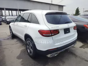 Mercedes-Benz GLC-Class 2016 White