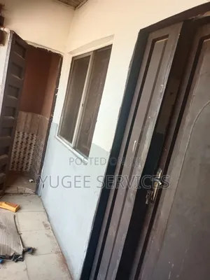 Photo - 1bdrm Block of Flats in Koka Asaba, Oshimili South for rent