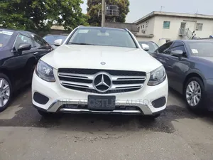 Mercedes-Benz GLC-Class 2016 White