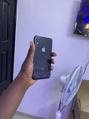 Photo - Apple iPhone XR 64 GB Black