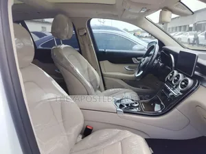 Mercedes-Benz GLC-Class 2017 White