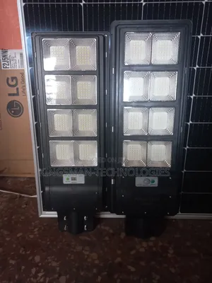 8 Eyes Solar Light 500watt