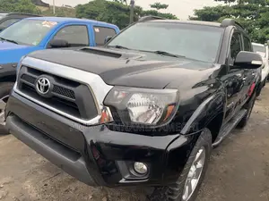 Toyota Tacoma 2015 Black