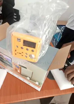 Photo - 300w Solar Generator