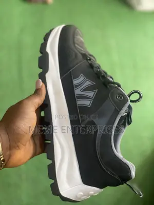 Black Sneakers