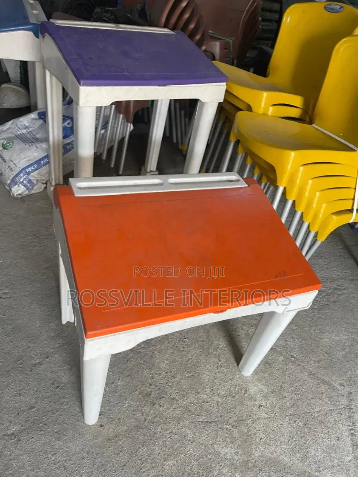 Scholar / Nursery Desks