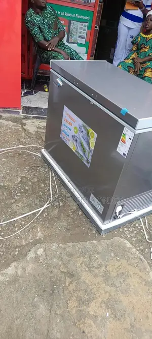 Brand New Snowsea 308L Chest Freezer>External Compressor