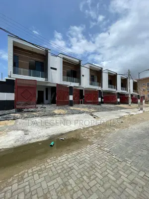 3bdrm Townhouse/Terrace in Ajah for sale