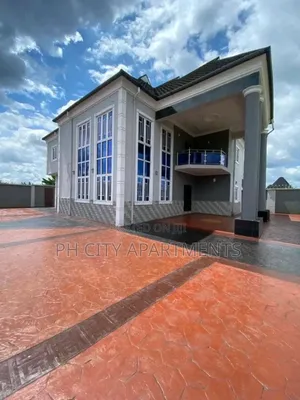 5bdrm Duplex in Port-Harcourt for rent
