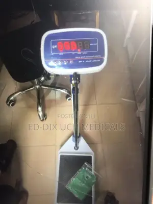 Digital Scale With Height Device