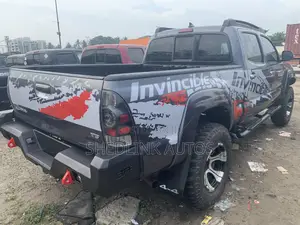 Toyota Tacoma 2013 Gray