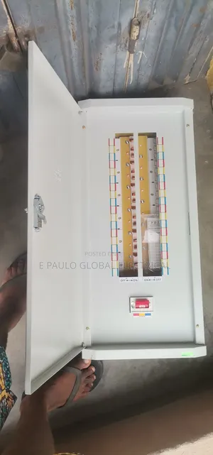 D12 Distribution Board 36fuse Breaker