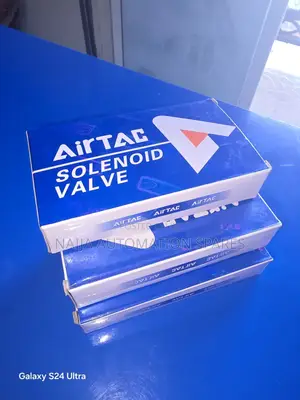 AIRTAC SOLENOID VALVE 3/2 Way 220vac | 3v210-08-Nc