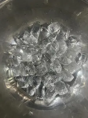 Party People Cube Ice Is Ready