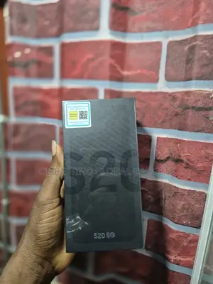 New Samsung Galaxy S20 128 GB Blue