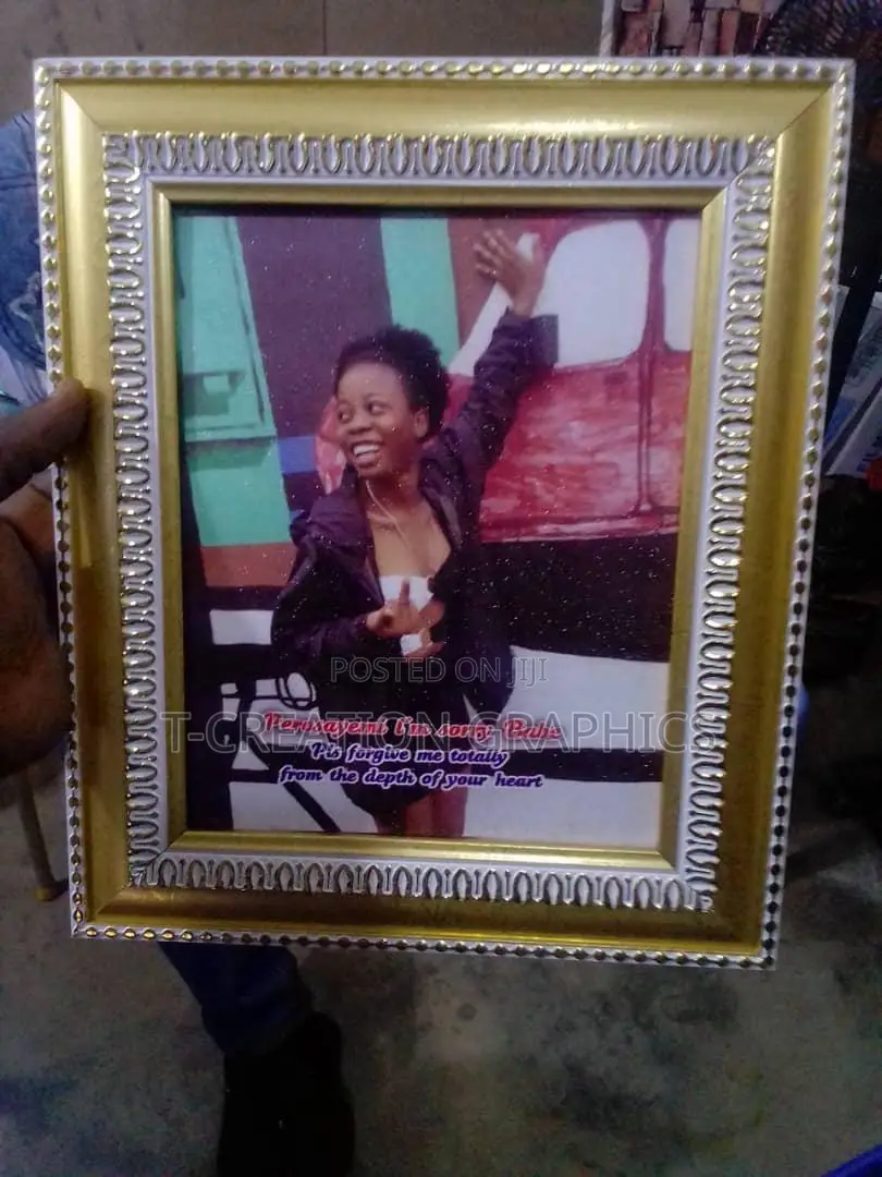 Customized Frame