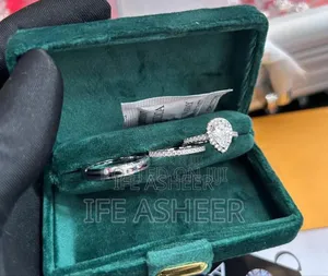 Couples Mossanite Diamond Set Of Wedding Ring 014 - Silver