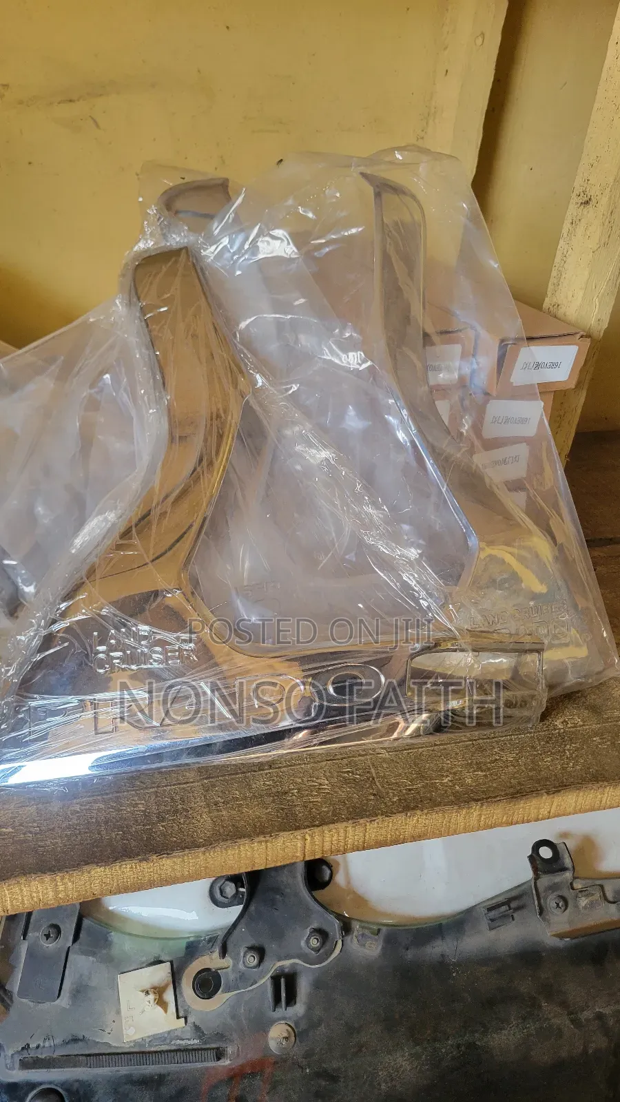 Rear Light Chrome