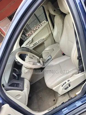 Volvo XC90 2010 Blue