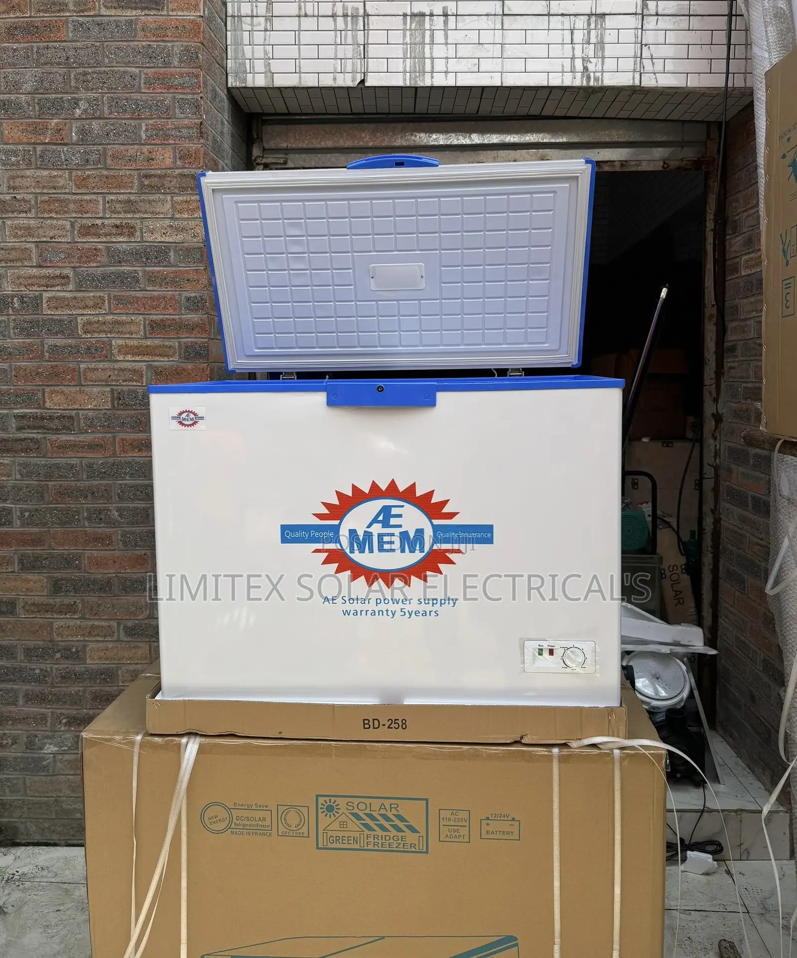 High Quality Solar Freezer