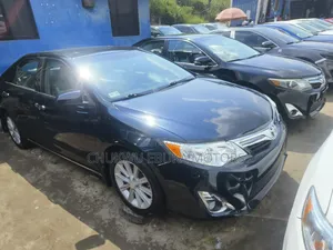 Photo - Toyota Camry 2013 Black
