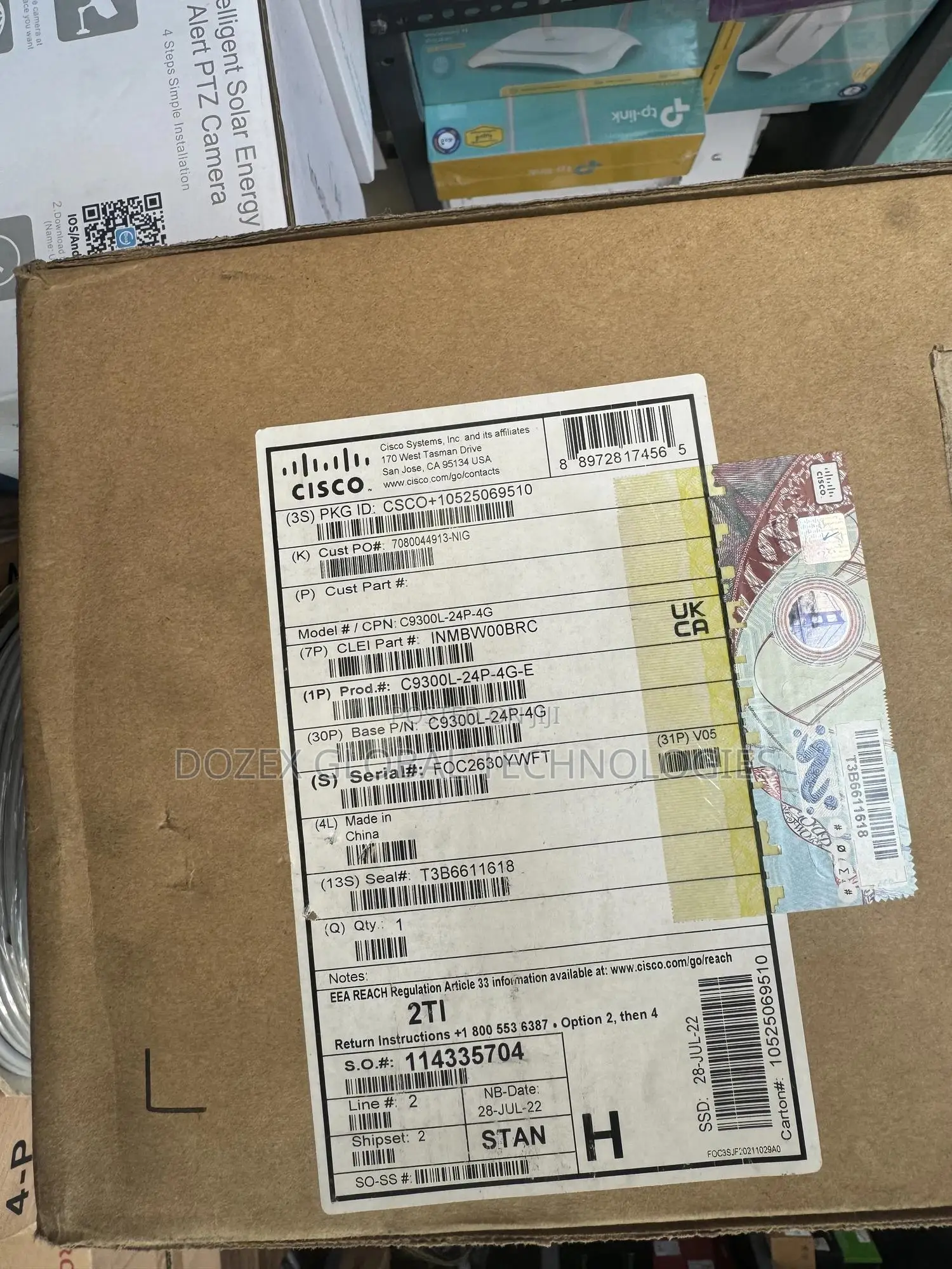 Cisco 9300l- 24p-4g Switch
