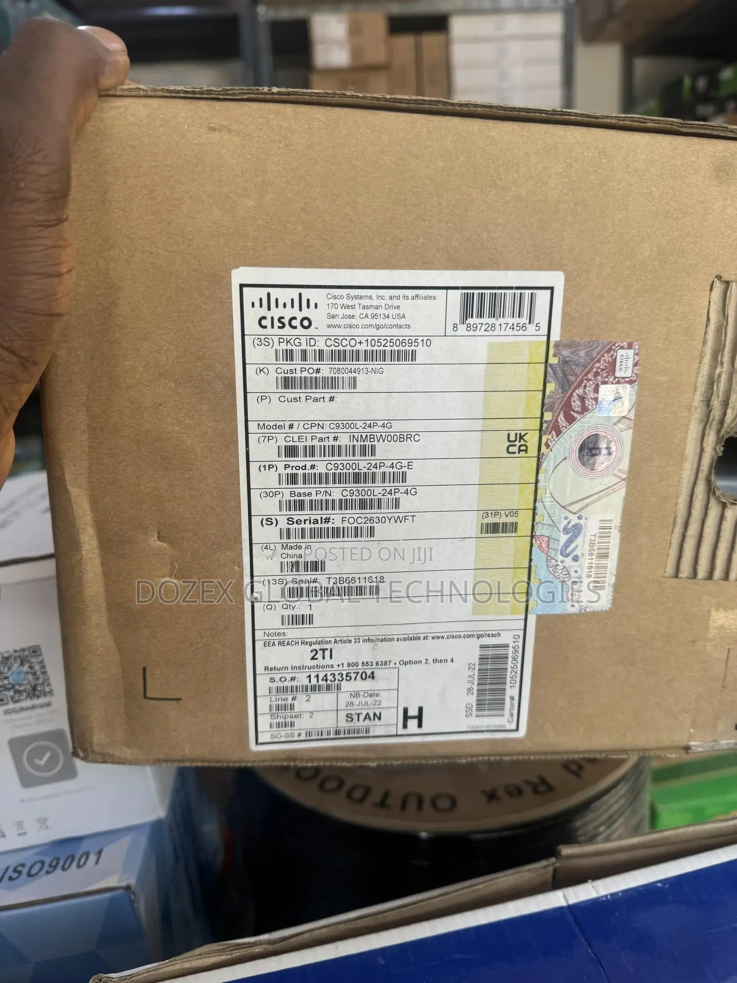 Cisco 9300l- 24p-4g Switch