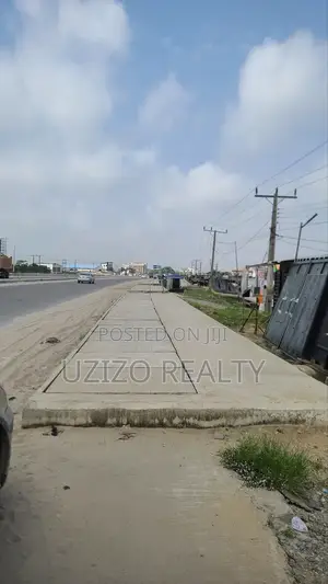 2 Plots Land for Sale Directly on the Expressway
