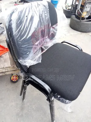 S16 Visitors Chair