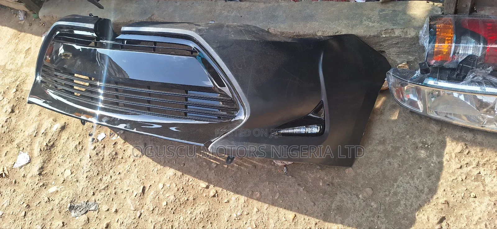 Complete Front Bumper Corolla 2016-2016 LE