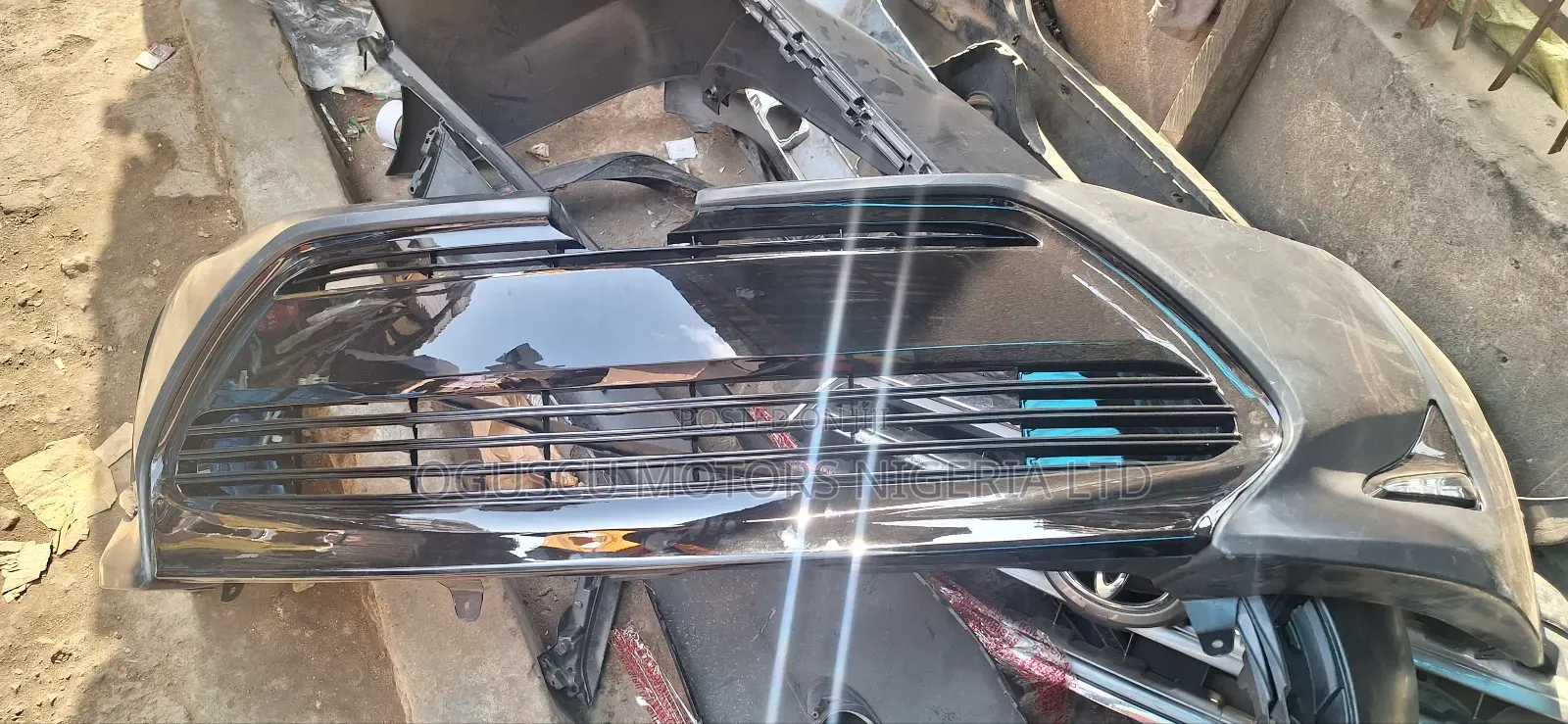 Complete Front Bumper Corolla 2016-2016 LE