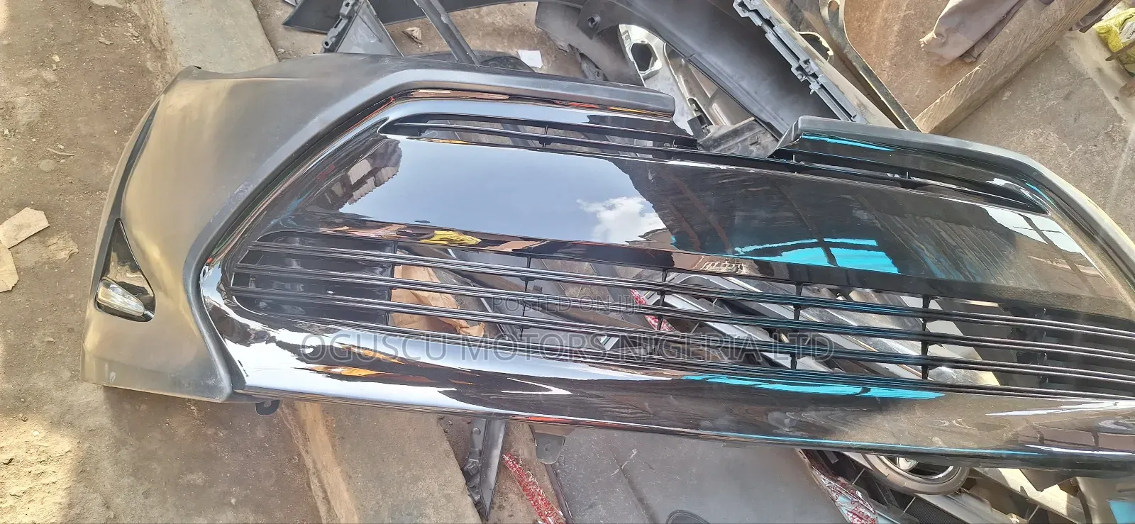 Complete Front Bumper Corolla 2016-2016 LE
