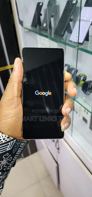 Photo - Google Pixel 7 128 GB White