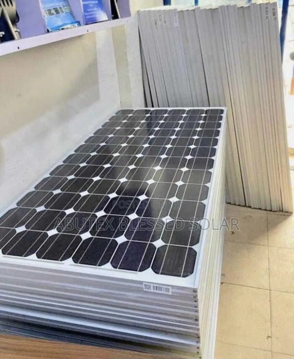 300wtrina Solar Panel