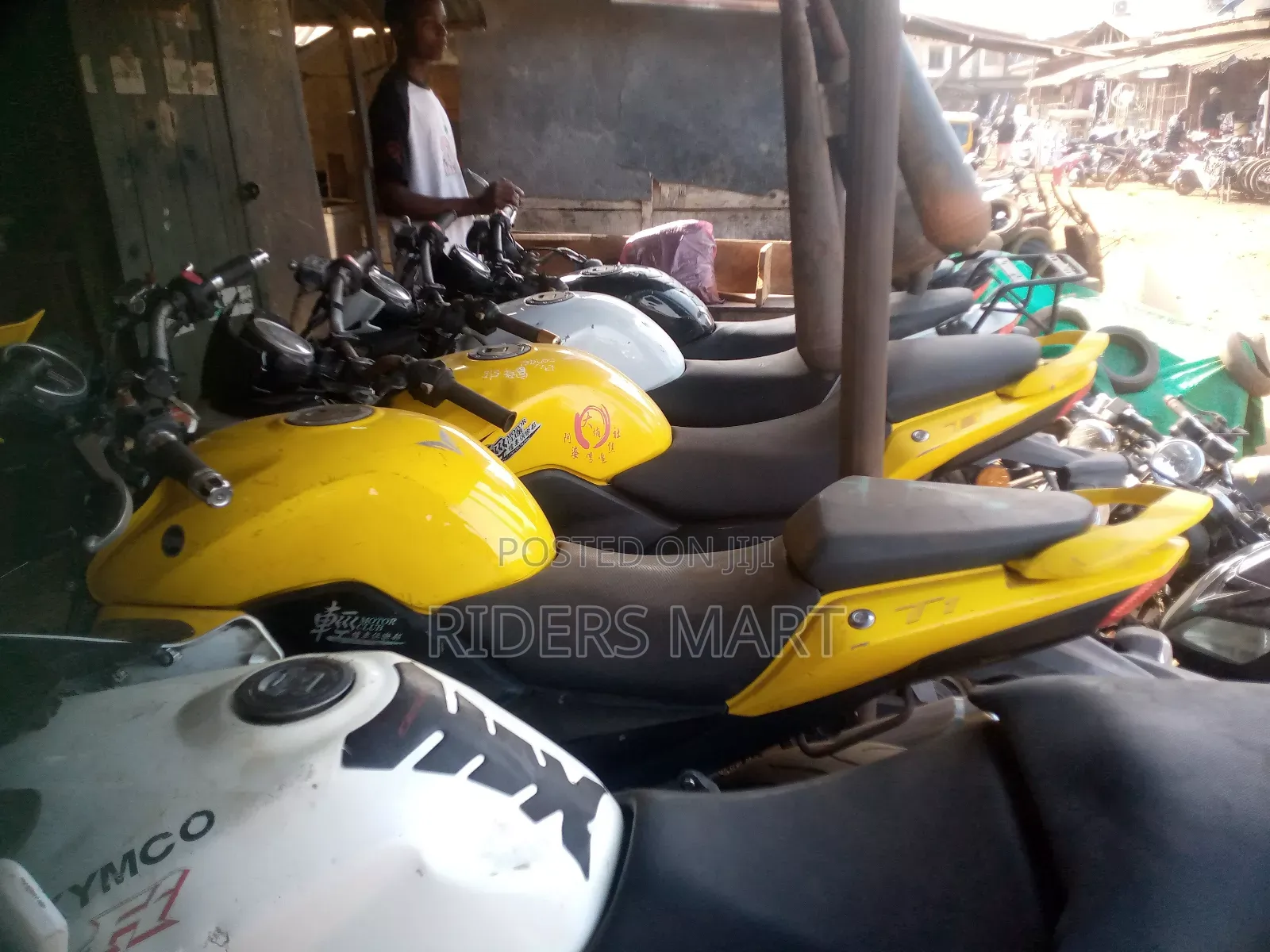 SYM NH-TRAZER 200 2022 Red