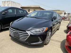 Hyundai Elantra 2017 Black