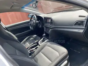Hyundai Elantra ECO 2018 White