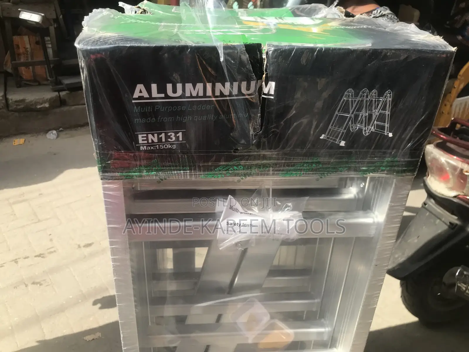 Aluminum Multipurpose Foldable Ladder 4 X 4 16steps (150kg)