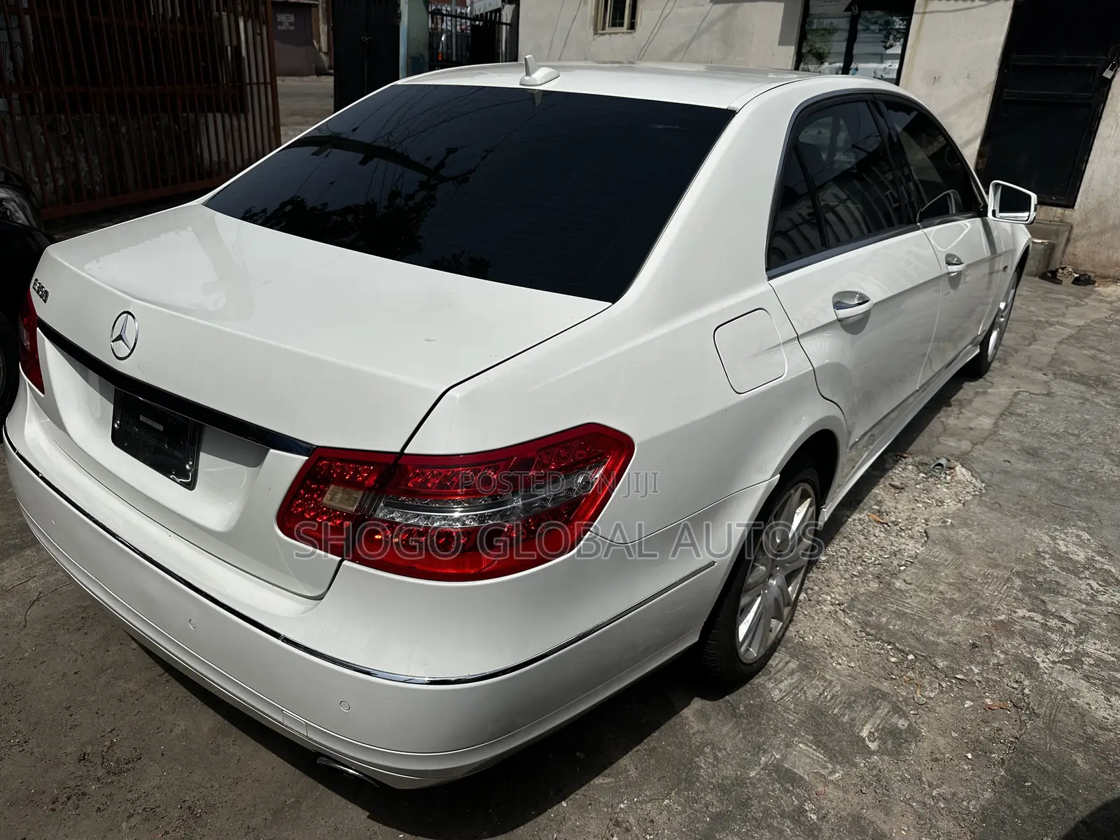 Mercedes-Benz E350 2012 White