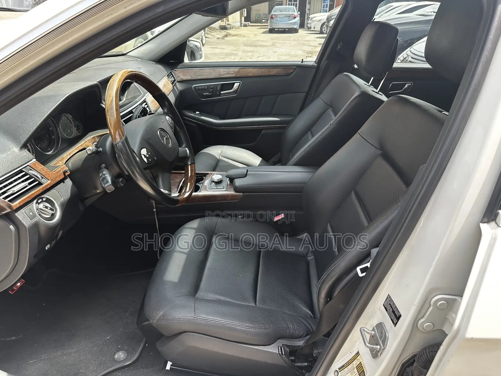Mercedes-Benz E350 2012 White