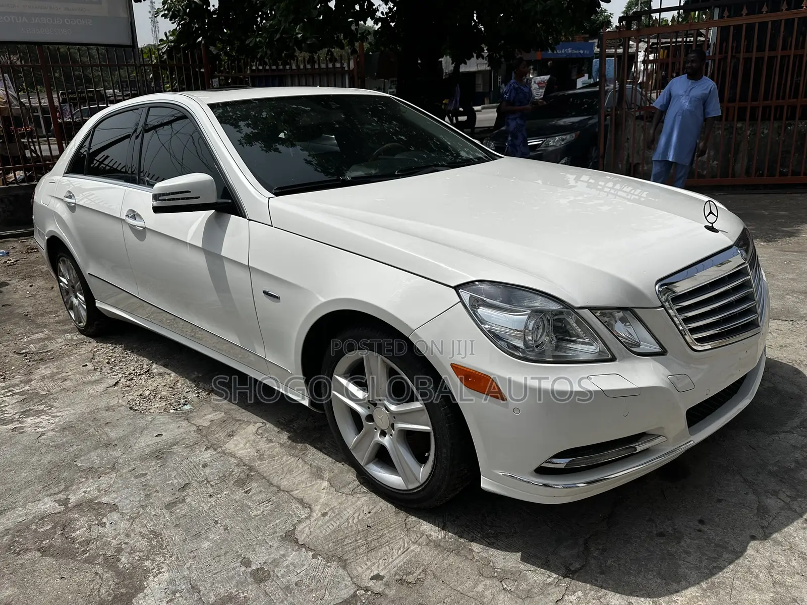 Mercedes-Benz E350 2012 White