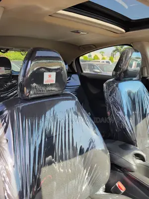 Honda HR-V EX-L w/Navigation AWD 2017 Gray