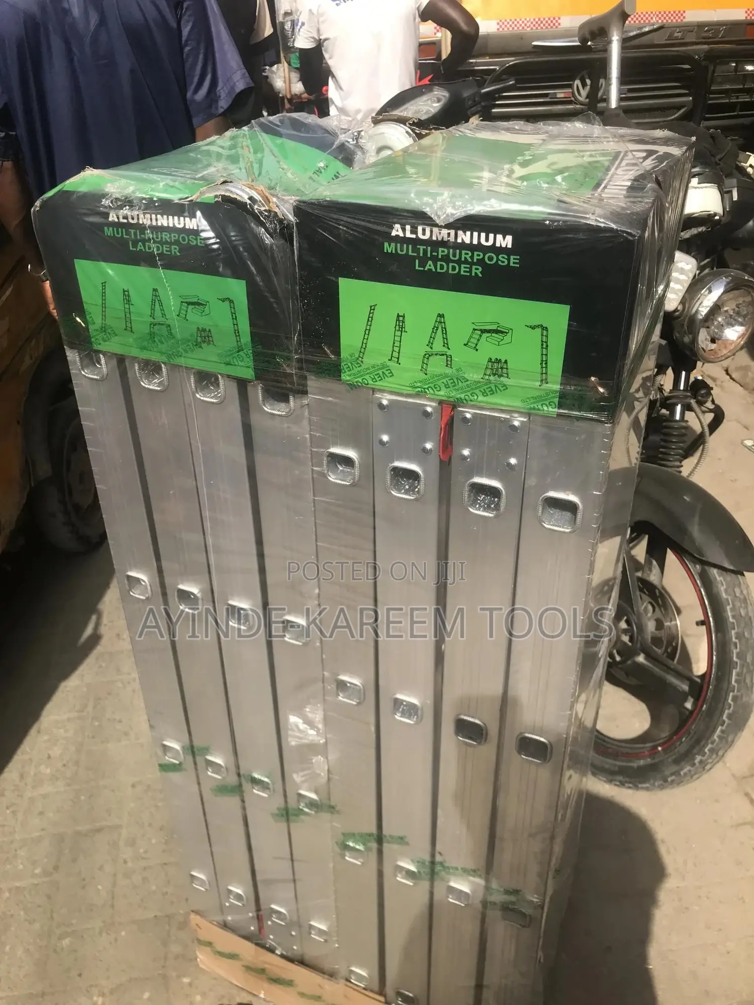 Aluminum Multipurpose Foldable Ladder 4 X 4 16steps (150kg)
