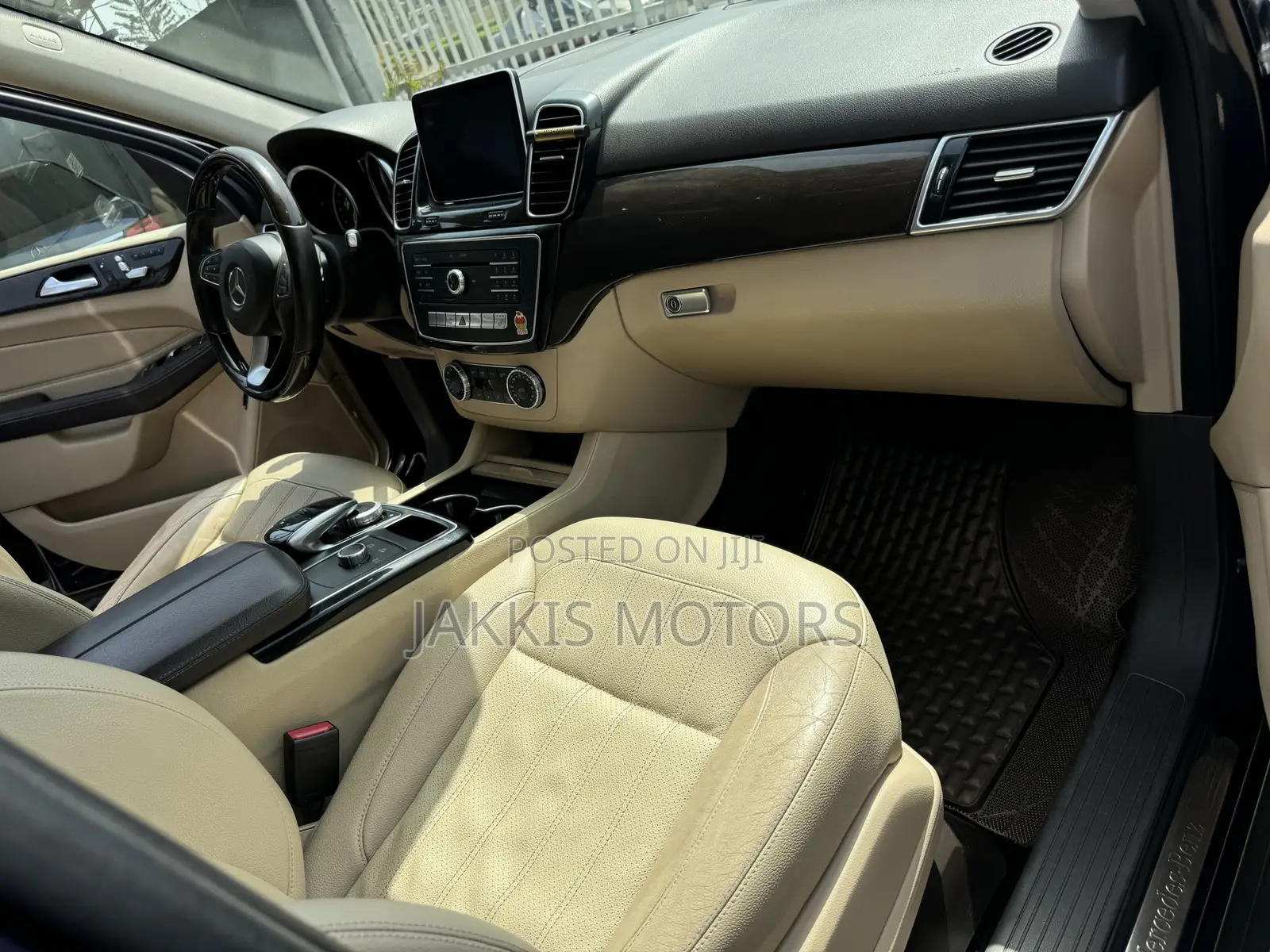 Lexus NX 2016 White
