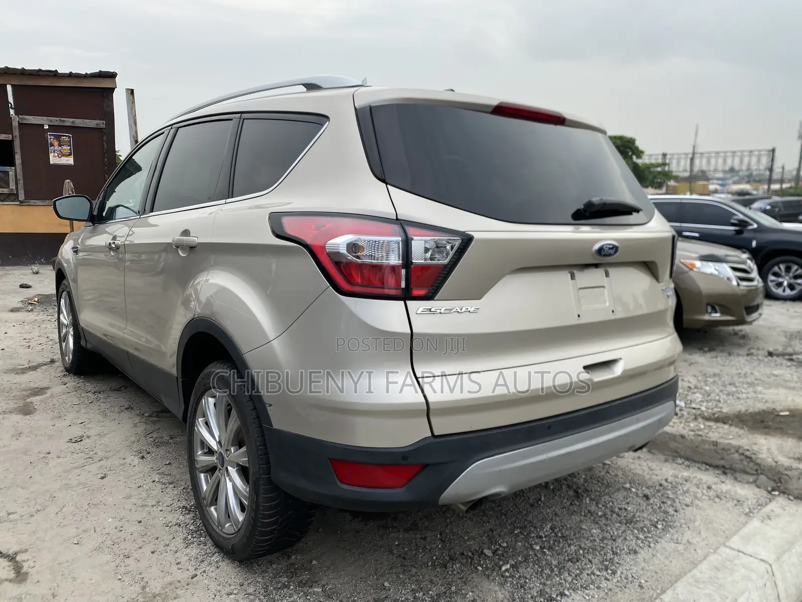 Ford Escape Titanium 4x4 2017 Gold