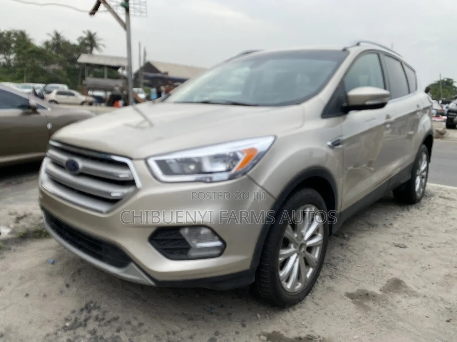 Ford Escape Titanium 4x4 2017 Gold