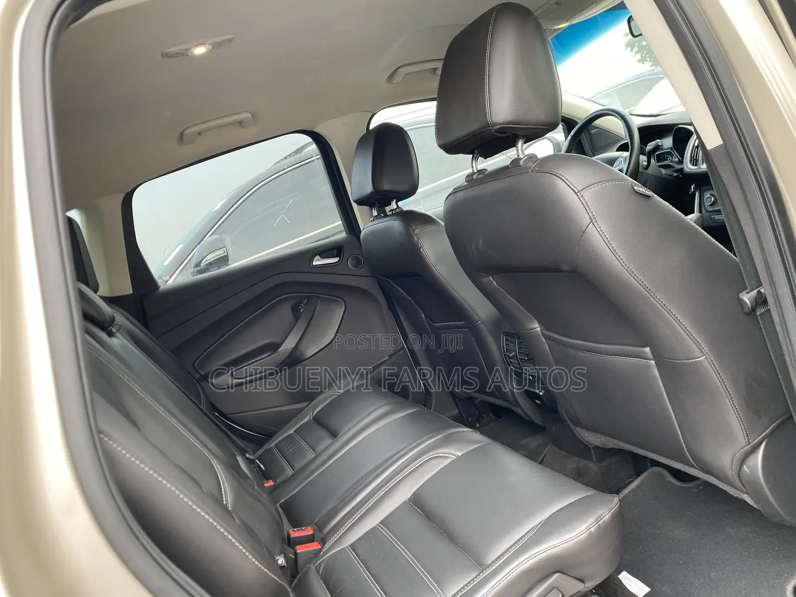Ford Escape Titanium 4x4 2017 Gold