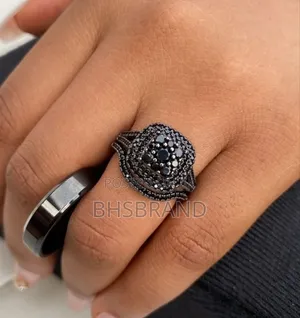 Photo - Black Engagement Wedding Ring for Couple